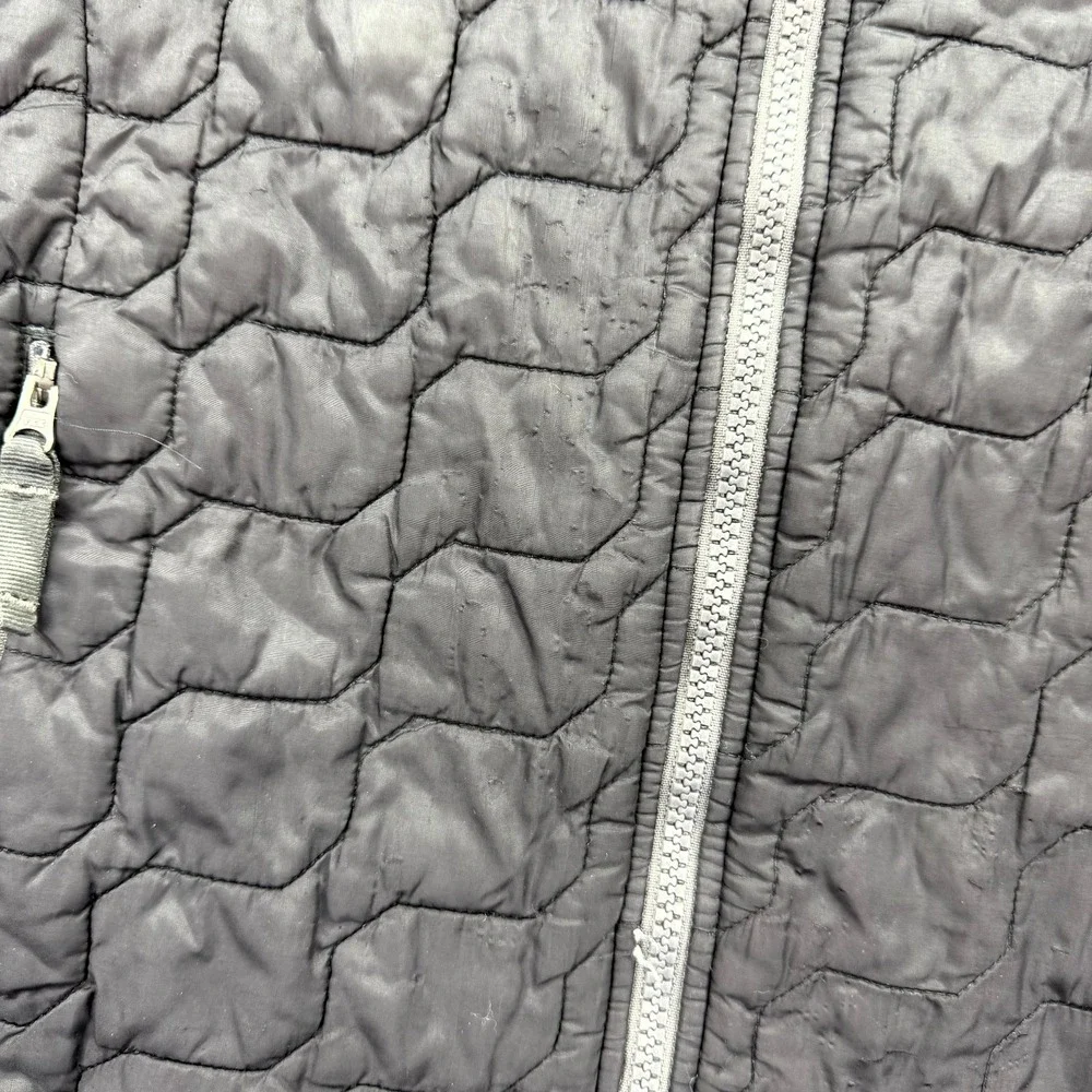 The North Face Thermoball Down Puffer Jacket Boys Small Black Lightweight Zip Up
